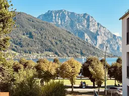 Exklusive 4-Zimmer-Architektenwohnung mit Panoramaterrasse in Gmunden