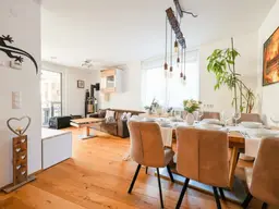 Lichtdurchflutete 3-Zimmer Eigentumswohnung mit Gartenanteil