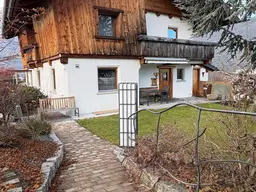 Flaurling: Charmantes Doppelhaus in bester Lage zu verkaufen!