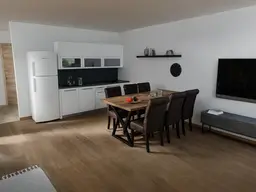 • EXKLUSIVES NEUBAUPROJEKT -Exklusive 3-Zimmer-Wohnung mit großer Terrasse in St. Jakob in Haus