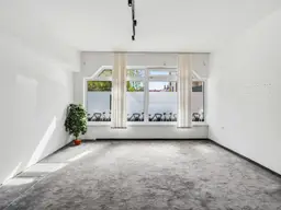 Großzügige Geschäftsfläche in Brixlegg – ideal als Büro, Einzelhandel oder Studio