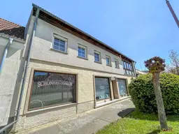 Update! Wohn- und Geschäftshaus 5 Min. vor Oberwart. - Liebevoller Garten und solider Bestand mit Potential.