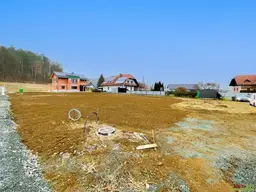 Großer Baugrund für bis zu ca. 300 m² Wohnfläche. - Wohnlage nahe Leibnitz, 25 Min. vor Graz.