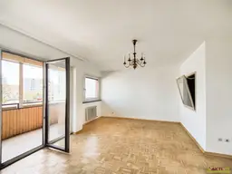 Großzügige Wohnung mit Ausblick, Gartennutzung und Lift. - Ideales Investmentobjekt.