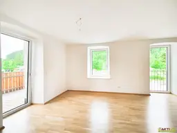 Haupt- &amp; Zweitwohnsitz sowie touristische Vermietung möglich. - 2-Zimmer-WE mit Balkon und Stellplatz in Stadl an der Mur.
