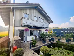 Ruheoase mit High End Wellness Wintergarten und parkähnlichem Grundstück!