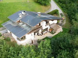 Gepflegtes Ein- bis Zweifamilienhaus auf 1.900 m² Grundstück