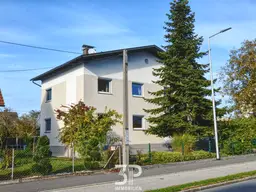 Traun: Gepflegtes Wohnhaus mit großem Garten