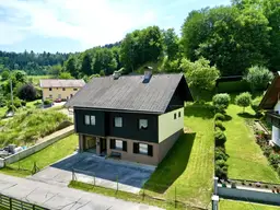 Preis-Leistungs-Hammer - Massives Einfamilienhaus mit großem Grundstück und Potenzial