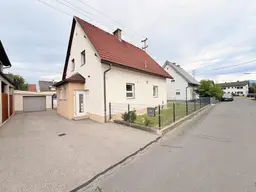 Modernisiertes Einfamilienhaus mit traumhaftem Garten in Klagenfurt-Welzenegg