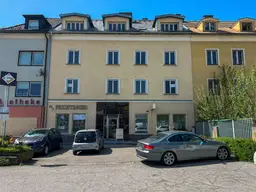RENDITEOBJEKT: Attraktives Zinshaus samt Nebengebäude in bester Villach-Lage