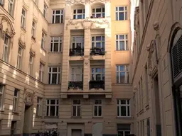 Sanierungshit in wunderschönem Zinshaus in 1190 Wien
