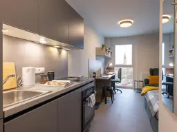 Top-moderne, voll ausgestattete Wohnungen im Zentrum von Graz. Das perfekte Zimmer für deine Studienzeit oder deinen ersten Job. Zimmer ab 599 €/Monat. All-inclusive-Miete. Eigenes Bad und Kitchenette in allen Wohnungen.