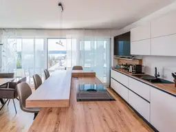 Einziehen, auspacken, wohlfühlen – exklusives Penthouse mit traumhaftem Seeblick am Faaker See