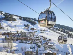 Studio Apartment mit privater Sauna und Pool zur touristischen Vermietung, nur 100 Meter von der Ski-Talabfahrt in Saalbach entfernt
