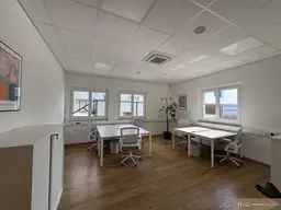 Büro möbliert mit FLEXIBLER BINDUNG - KEINE INVESTITIONSKOSTEN - Küchenmitbenutzung - sofort verfügbar - repräsentativer Standort