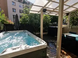 Traumhaftes Wohnen in Bregenz mit Seenähe: Eckreihenhaus mit zwei großzügigen Terrassen und Swimspa!