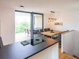 93m² große 3,5-Zimmer-Maisonettewohnung mit Seeblick und Zweitwohnsitzmöglichkeit am Eichenberg!