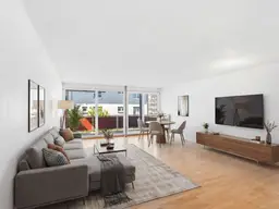 Wohnen in Seenähe: 4-Zimmer-Wohnung mit über 100m²-Wohnfläche und großem Balkon!