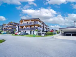 Neuwertige 2-Zimmer-Wohnung mit großem Balkon und hochwertiger Ausstattung