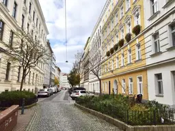 hofseitige GARTENWOHNUNG Erdgeschoss AM AUGARTEN