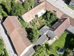 WUNDERSCHÖNER, UNEINSICHTIGER GARTEN mit BESTANDSGEBÄUDE und STADL UNWEIT von WIEN ... in absoluter Ruhelage