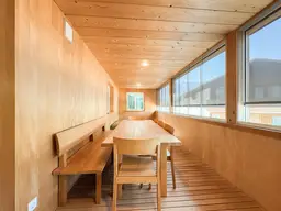 Große 5-Zimmerwohnung mit herrlicher Terrasse zum Sofortbezug