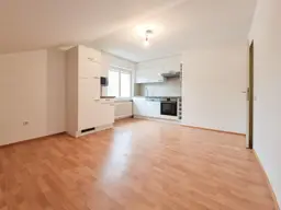 2,5-Zimmerwohnung im Dachgeschoss (Pauschalmiete inkl. BK &amp; Strom) - Top7