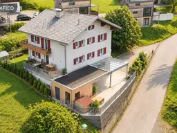 Großzügiges Wohnhaus mit Einliegerwohnung, Werkstatt und viel Potenzial