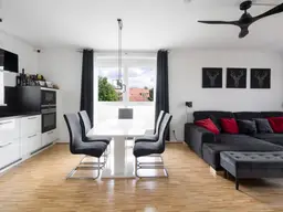 Lichtdurchflutete 3-Zimmer-Wohnung in Graz Puntigam: Modernes Wohnen in einer ruhigen Siedlung – stylisch, effizient &amp; komfortabel!