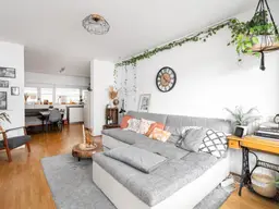 Stilvolle 3-Zimmer-Wohnung mit Balkon, Tiefgaragenplatz und DAN-Küche! Dein Wohntraum in Eggenberg: Kaufen, einziehen, wohlfühlen.