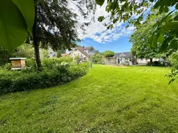 VERKAUFT: Attraktives Baugrundstück mit über 2.600m² inkl. Haus oder Teilung möglich!