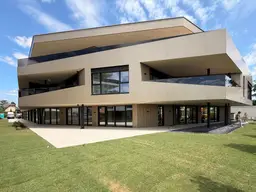 Premium Office in Graz-Seiersberg | Design-Büro mit Option zu 8-10 TG-Stellplätzen, repräsentativem Empfang und großer Terrasse im Grünen