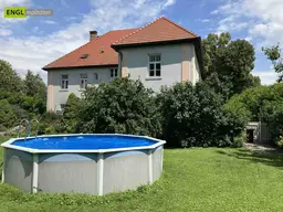 Moderne Jahrhundertwendevilla – Eleganz trifft Wohnkomfort!