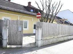 Attraktive Doppelhaushälfte für Familien und Anleger