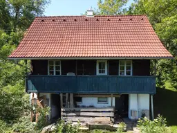 Aufgepasst: Traditionelles Bauernhaus mit viel Potential in traumhafter Alleinlage!