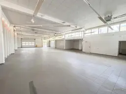 Lager I St. Pölten I 401m² I Tor I nähe Bahnhof