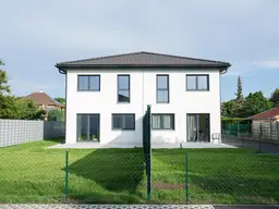 Provisionsfrei: Letzte belagsfertige Doppelhaushälfte!