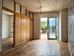 DESIGN TRIFFT WOHNGEFÜHL: Exklusive, sonnige Wohnung mit überdachter Terrasse nahe LKH Graz
