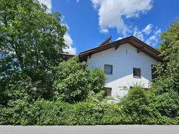 Gepflegtes Einfamilienhaus in sonniger Lage mit großem Garten in Absam zu verkaufen! 