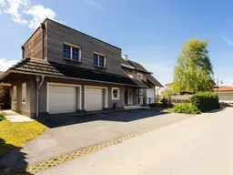 Genussvoll wohnen &amp; unabhängig leben: Traumhaus mit Pool, Photovoltaik &amp; vielem mehr!
