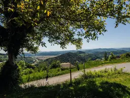 Panoramablick über die Südsteirische Weingegend in Kitzeck im Sausal!