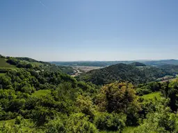 Südsteirische Weinregion: Sonniger Baugrund mit Weitblick!