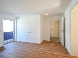 ERSTBEZUG NACH SANIERUNG - MODERNE 3,5-ZIMMERWOHNUNG IN VÖLS