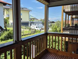 Wohnung mit Balkon, Gemeinschaftsgarten, AAP und Garage in Axams