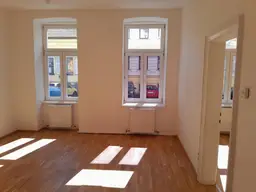 1150 Wien, FENZLGASSE: topsanierte 2-Zimmer-ALTBAUTRAUMWOHNUNG, ca. 76 m2 unbefristet zu vermieten