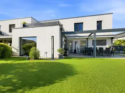 Wohnen auf höchstem Niveau - modernes Haus mit Garten, Photovoltaikanlage, Sauna und Doppelgarage