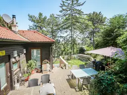 Ferienhaus mit großem Grundstück &amp; Donaublick in Döbling – Refugium mit Potenzial