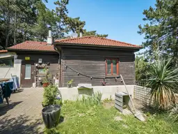 Ferienhaus mit großem Grundstück &amp; Donaublick in Döbling – Refugium mit Potenzial!