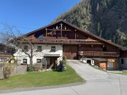 Leben, genießen, gestalten – Historisches Bauernhaus mit vielen Möglichkeiten in Längenfeld!